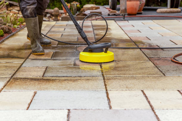 Best Sidewalk and Walkway Cleaning  in Crowley, TX